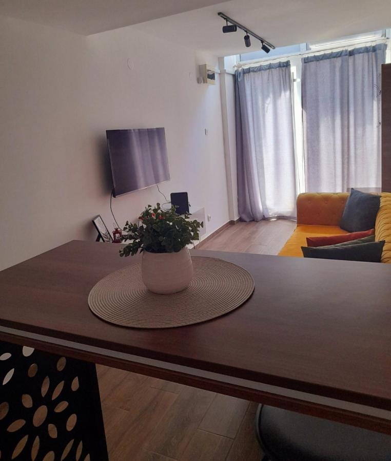 Limone Apartmani Ni Extérieur photo